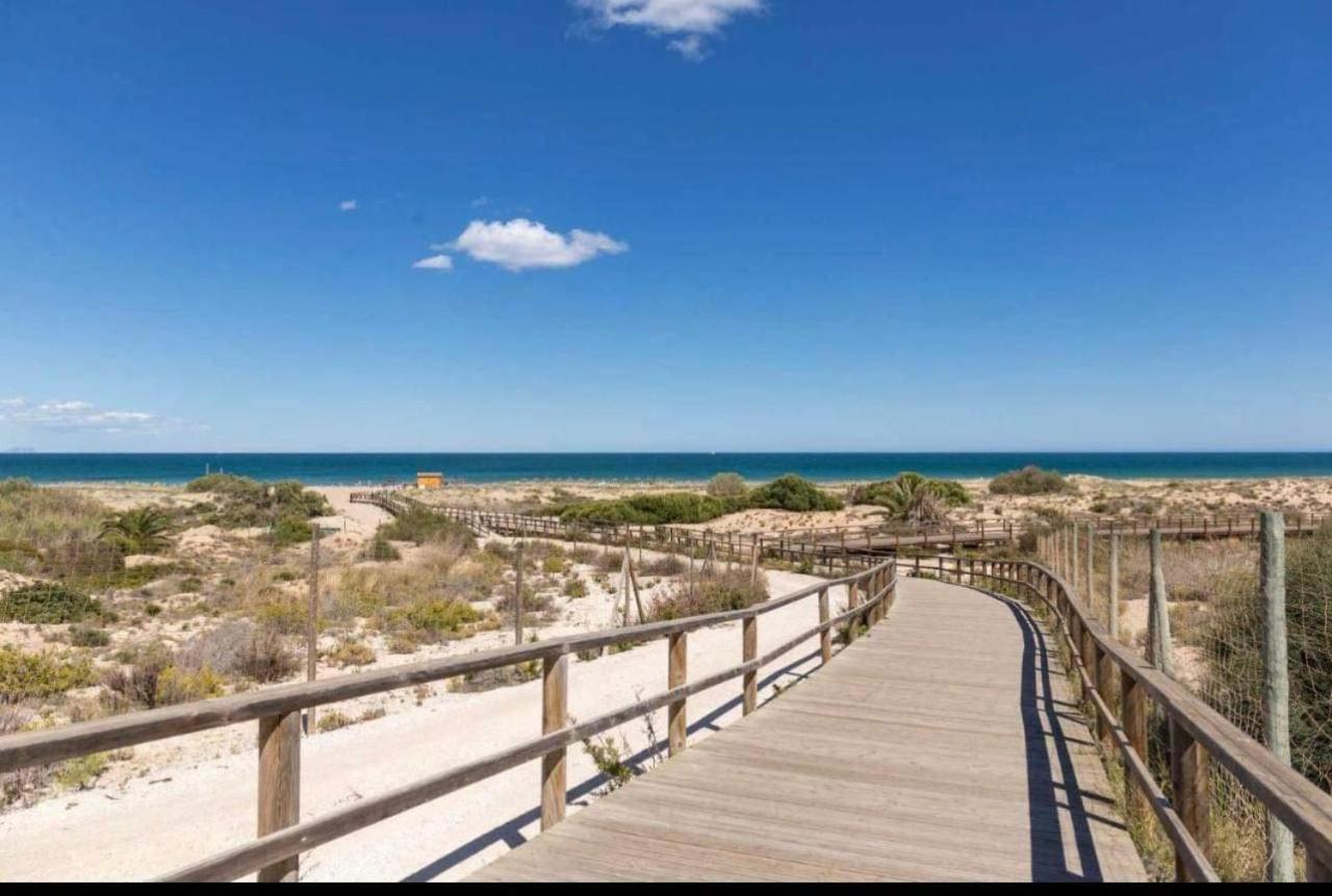 Spanish Sun - 500 M From The Beach Arenales del Sol Buitenkant foto