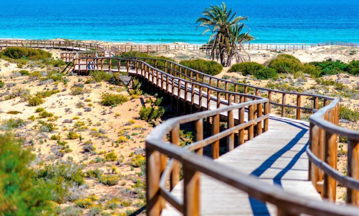 Spanish Sun - 500 M From The Beach Arenales del Sol Buitenkant foto
