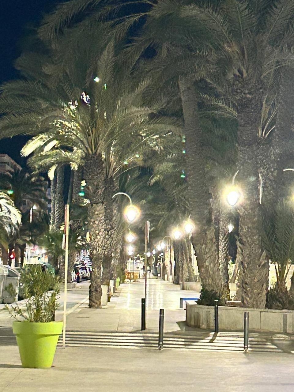 Spanish Sun - 500 M From The Beach Arenales del Sol Buitenkant foto