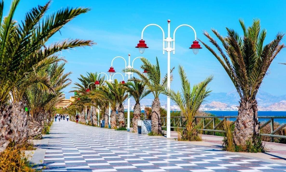 Spanish Sun - 500 M From The Beach Arenales del Sol Buitenkant foto
