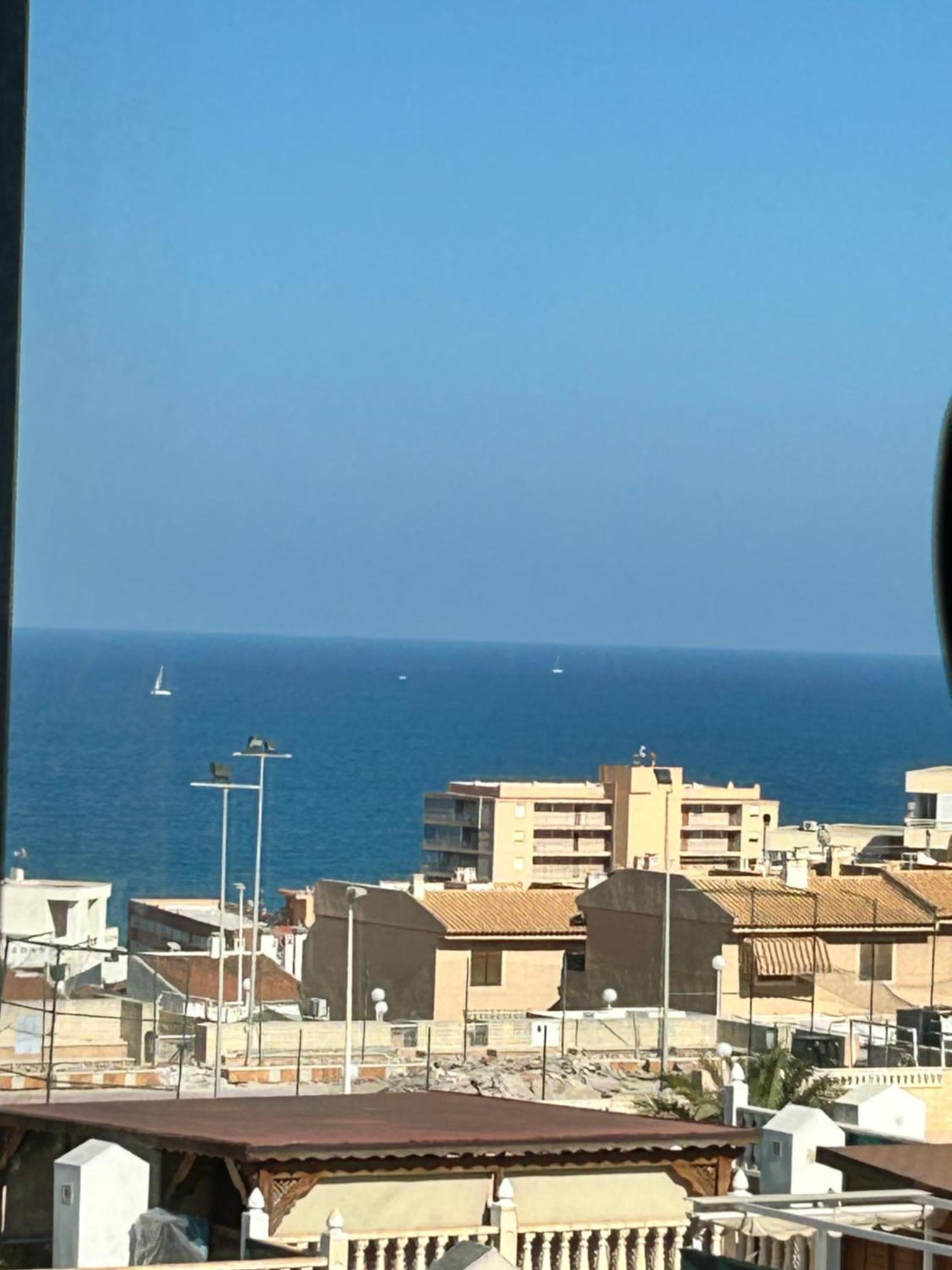 Spanish Sun - 500 M From The Beach Arenales del Sol Buitenkant foto